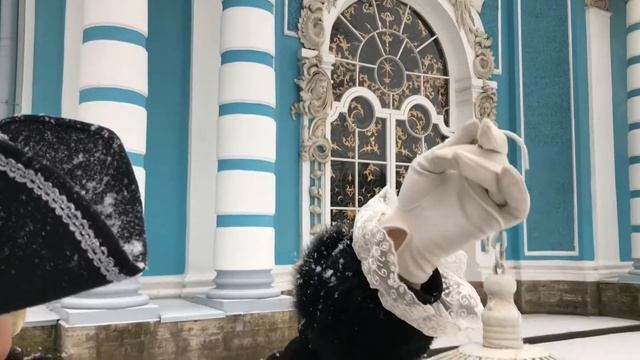 Прогулка в Царском Селе смотреть онлайн