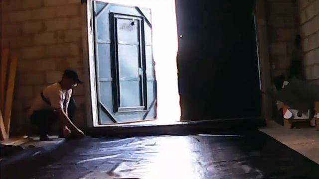 Плёнка Винилит раскроил и склеил растворителем 646 Май 2018