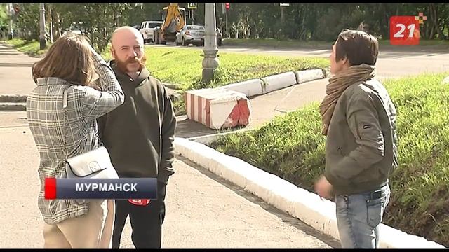 Художники расписали целую стену дома в центре Мурманска смотреть онлайн