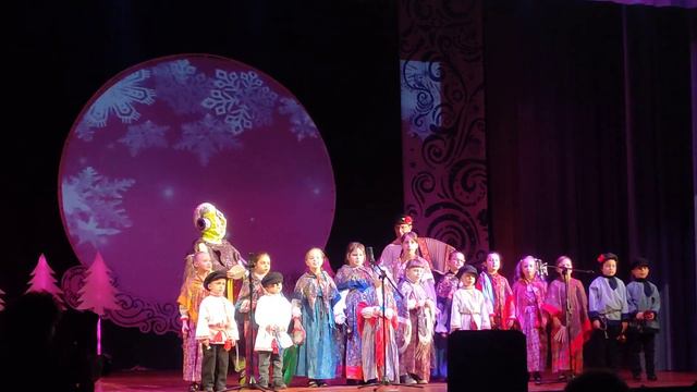 Новогоднее выступление в Дк Синтетик .28.12.2021. смотреть онлайн