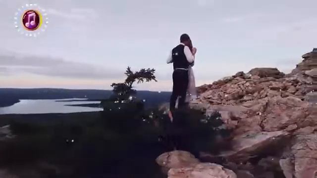 Обалдеть Какая Песня Засыпать Вдвоем Новинка 2019 смотреть онлайн