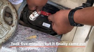 How to Replace a Fuel Pump | 2007 Hyundai Tucson 2.7L