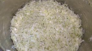 Салат из ранней капусты на зиму. ВКУСНЫЙ понравился даже детям. Рецепт от зрителя.