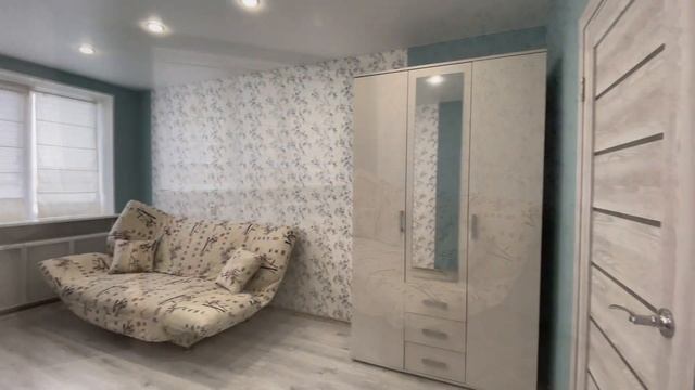 Трёшка со свежим косметическим ремонтом в Колпино | ГК "Колвэй" смотреть онлайн