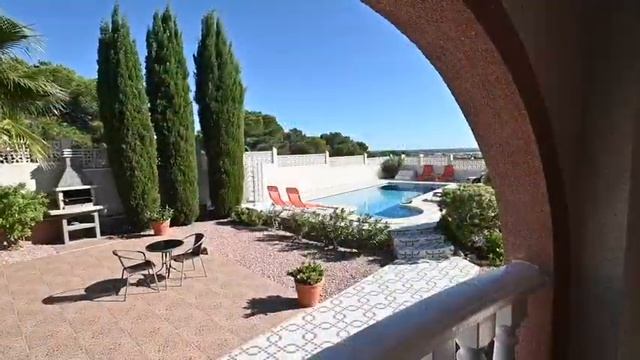 Villa for sale in Lo Pepin, Quesada, Alicante смотреть онлайн
