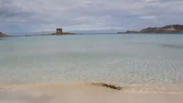 La Pelosa beach смотреть онлайн