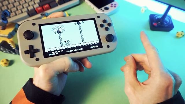 The new KING of budget handhelds! (M17 Review) смотреть онлайн