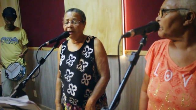 Teaser - Samba de Coco da Ilha (Mestras Madá e Adelaide) смотреть онлайн