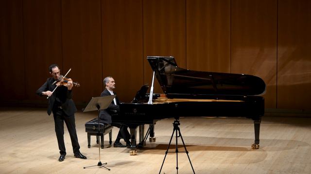 W A Mozart - Sonata in B-flat major K. 454 - Daniel Rubenstein, violin - Olivier Dauriat, piano смотреть онлайн