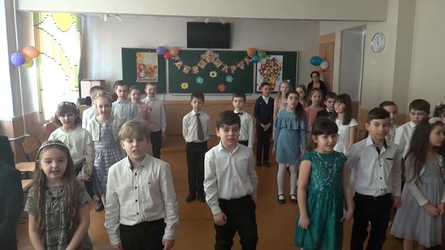 Поздравление от 3-Б мамам на День 8 марта! Лена Слютена, Харьков 2019 смотреть онлайн