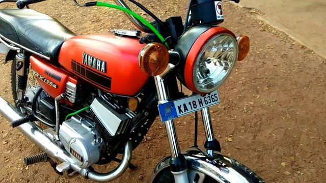 Yamaha RX135 Modified | RX 135 Full Sticker Wrapping | Exhaust Sound | Modify Stickers смотреть онлайн