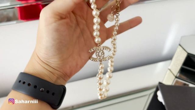 Chanel classic pearl necklace unboxing смотреть онлайн