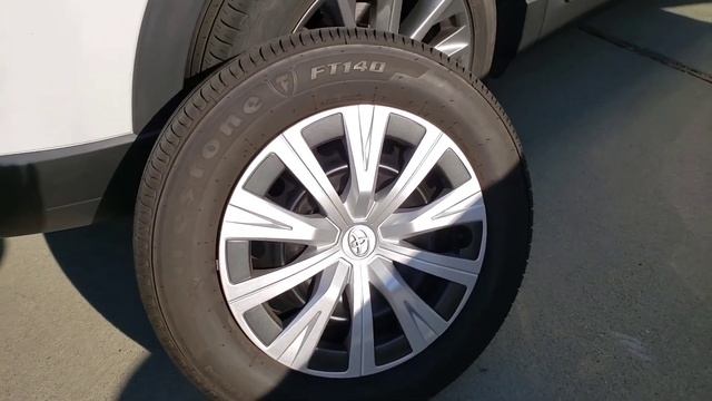 2019 Toyota Camry Hybrid LE mods and upgrade смотреть онлайн