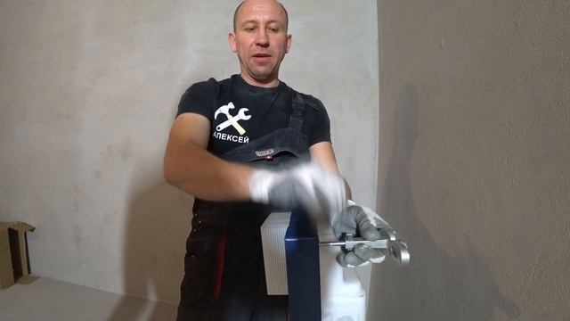 Установка инсталляции GROHE Rapid SL для подвесного унитаза в квартире. смотреть онлайн