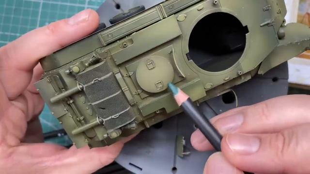 Покраска модели танка БТ-7 от Тамии в масштабе 1/35. Моделизм .Как покрасить модель танка .
