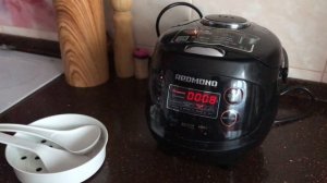 Любимая мультиварка Redmond rmc-03. Лучший помощник на кухне.