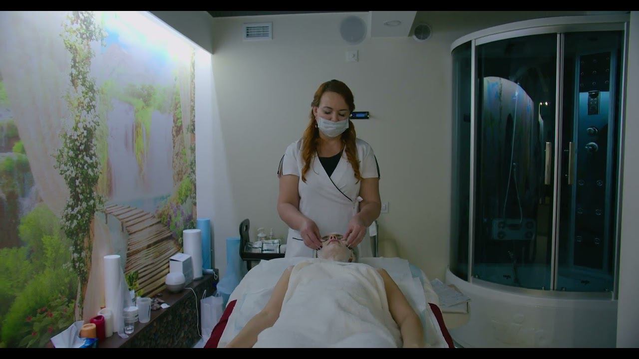 уход на французской косметике INSTITUT ESTHEDERM смотреть онлайн