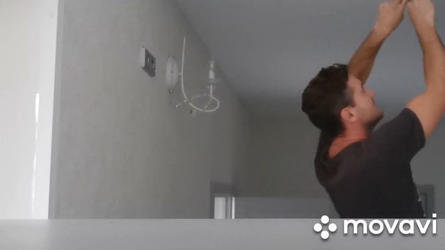 Порвали натяжной потолок!!!! смотреть онлайн