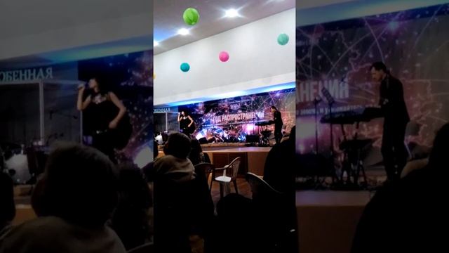 Праздник 8-е марта смотреть онлайн
