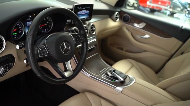 MERCEDES BENZ GLC300 OFF ROAD 2018 смотреть онлайн