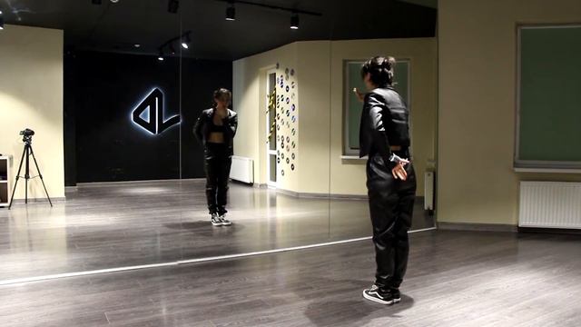 Hwa Sa - I'm A B Dance Tutorial Русский Туториал смотреть онлайн