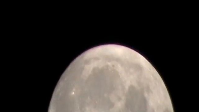 Themoon.mpg смотреть онлайн