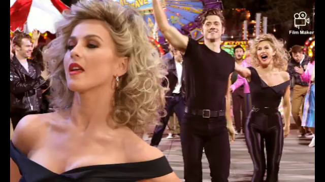 Julianne Hough Playdate