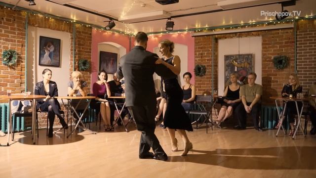 Katerina Zak & Max Izvekov, 2-5, Prischepov Milonga in House of Tango, Ríe Payaso Juan D'Arienzo смотреть онлайн