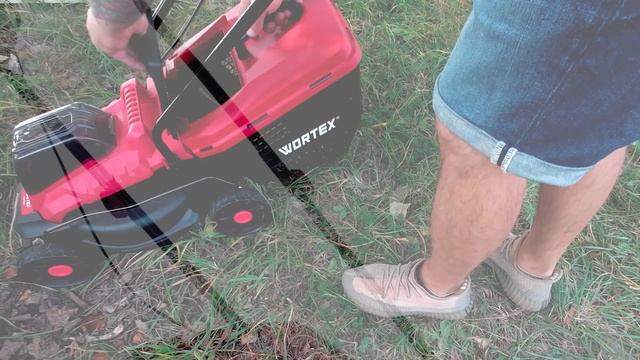 WORTEX  CLM 3336 Аккум. газонокосилка