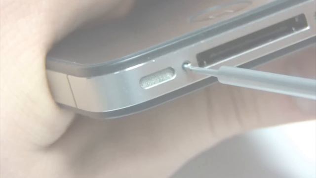Видео 2. Как разобрать iPhone 4S смотреть онлайн