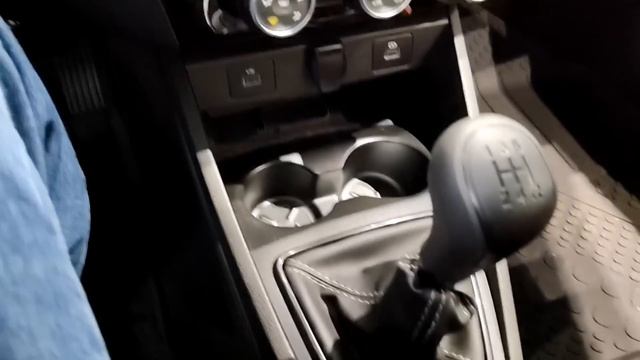 ПОСЛЕ ПОДОРОЖАНИЯ НАРОД ЕСТЬ, МАШИНЫ БЕРУТ, ЛАДА НОЯБРЬ 2023. смотреть онлайн