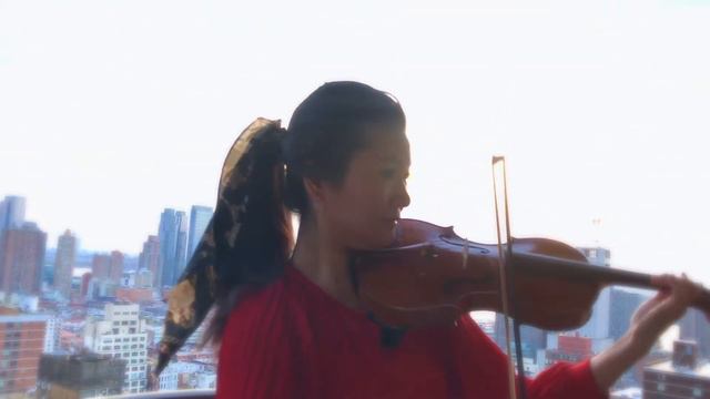 Music Diary "Violinist at Balcony Series": Vivaldi Four Season смотреть онлайн