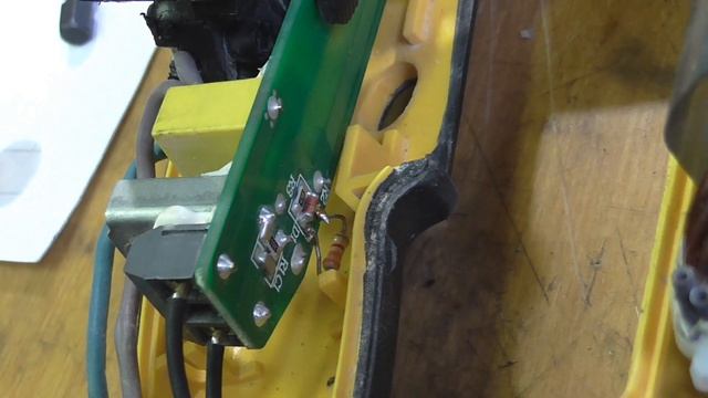 Лобзик DeWALT DW349 LIRU Ремонт платы управления смотреть онлайн