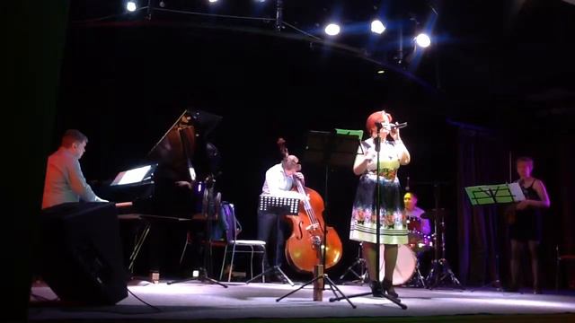Театр " ЖАС САХНА " . Ирен Аравина и гр. " JAZZ HOUSE " смотреть онлайн
