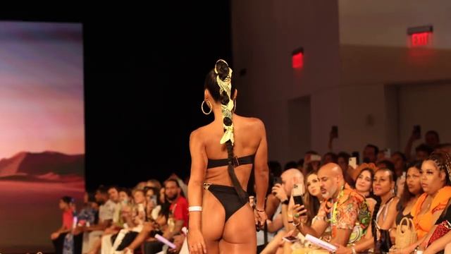 Virginia Sanhouse In Slow Motion _ Miami Swim Week 2022