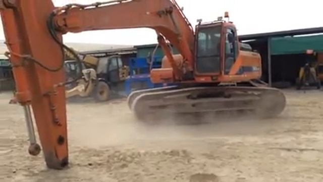 2011 DOOSAN SOLAR 340 LC V For Sale смотреть онлайн