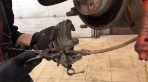 Golf 4 - ЗАМЕНА ЗАДНЕГО СУППОРТА