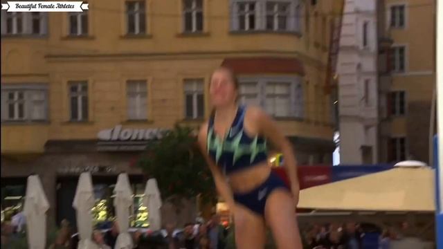 Polina Knoroz - сногсшибательная прыгунья, которую называют секс-символом российского спорта смотреть онлайн