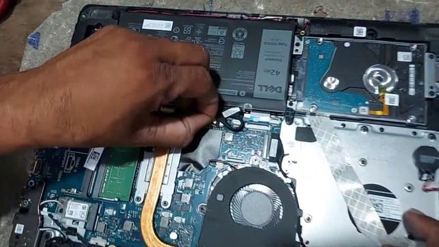 Dell Inspiron 15 3593 (Inspiron 15 3000) 10th Gen m.2 NVME SSD & Windows 11 Upgrade in hindi смотреть онлайн