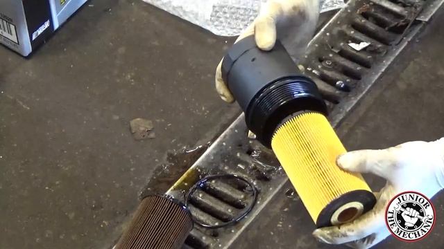 Bentley Continental GT Oil Change ( ? DEALER SHIP WANTS $700.00 ? ) смотреть онлайн