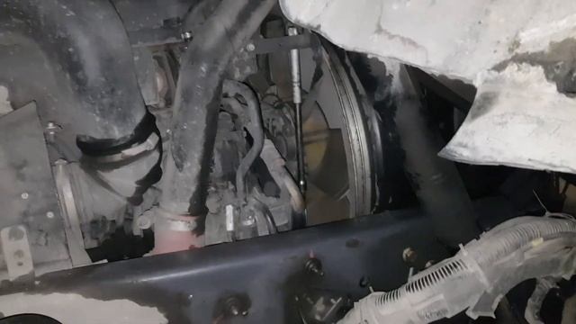 Renault Premium, помпа, пропала циркуляция охлаждающей жидкости, мороз и обводные ролики. смотреть онлайн
