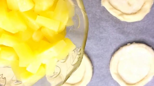 Быстрая выпечка из слоёного теста, вкуснее любого пирожного. смотреть онлайн