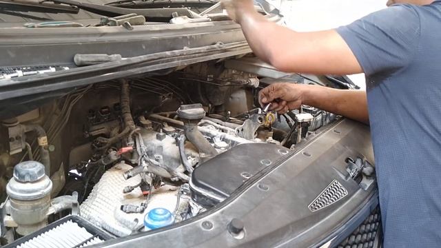 Troubleshooting of Engine knocking noise Hyundai H1(001)@DC.TECH.AUTOMOTIVE смотреть онлайн