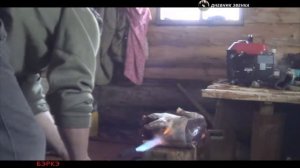 Охота на глухаря в Якутии/ Разделка глухаря.//Capercaillie. Cutting wood grouse.