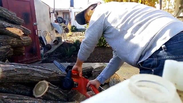 Заготовка дров или электропила в действии смотреть онлайн