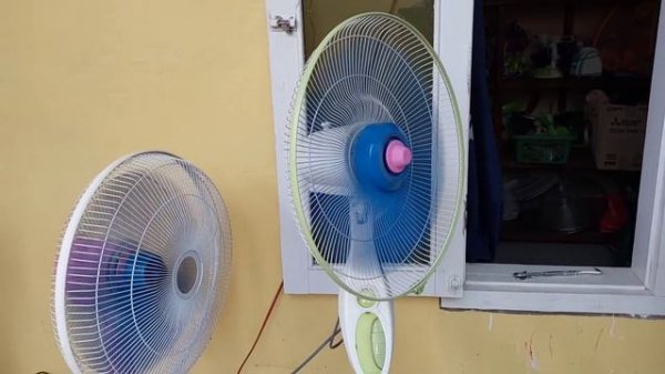 Синие вентиляторы