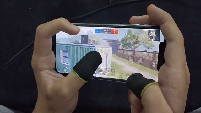 IPHONE 11 PRO IN 2023 | PRO TDM PLAYER VS MACAZ 1 V 1 CHALLENGE | BEST 4-FINGERS CLAW PUBG HANDCAM смотреть онлайн