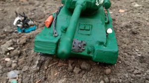 Танк т34 и Урал из пластилина.