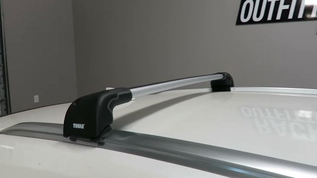 Lexus NX with Thule AeroBlade Edge Roof Rack Crossbars смотреть онлайн