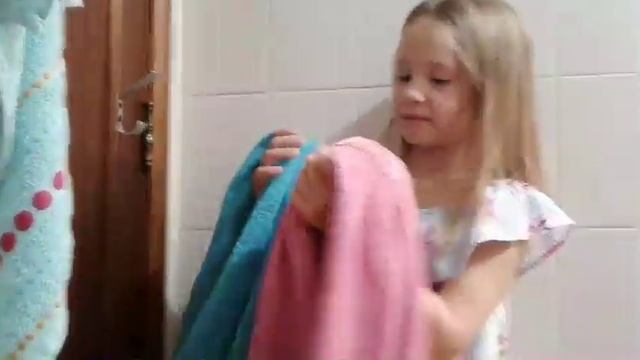 24 часа Челлендж один ЦВЕТ? Чёрно⚫-Белый⚪  VS  Голубо?-Розовый?  Покрасили Волосы?!! Katy Show?